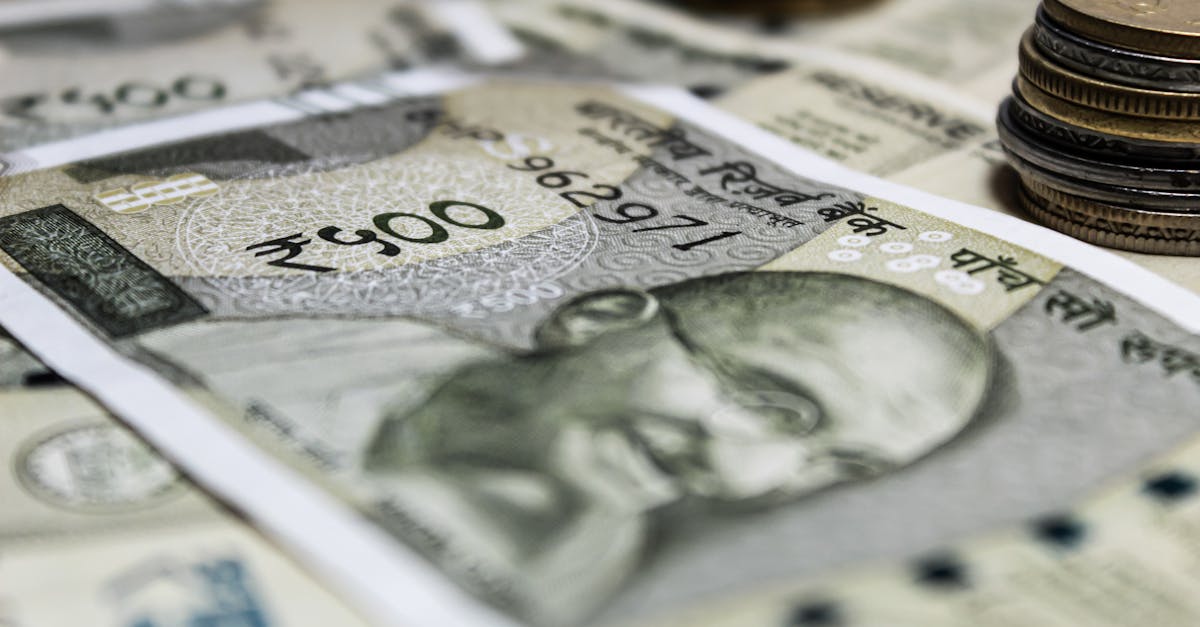 Pakistani rupees and cash representing monthly salary and take-home pay calculations